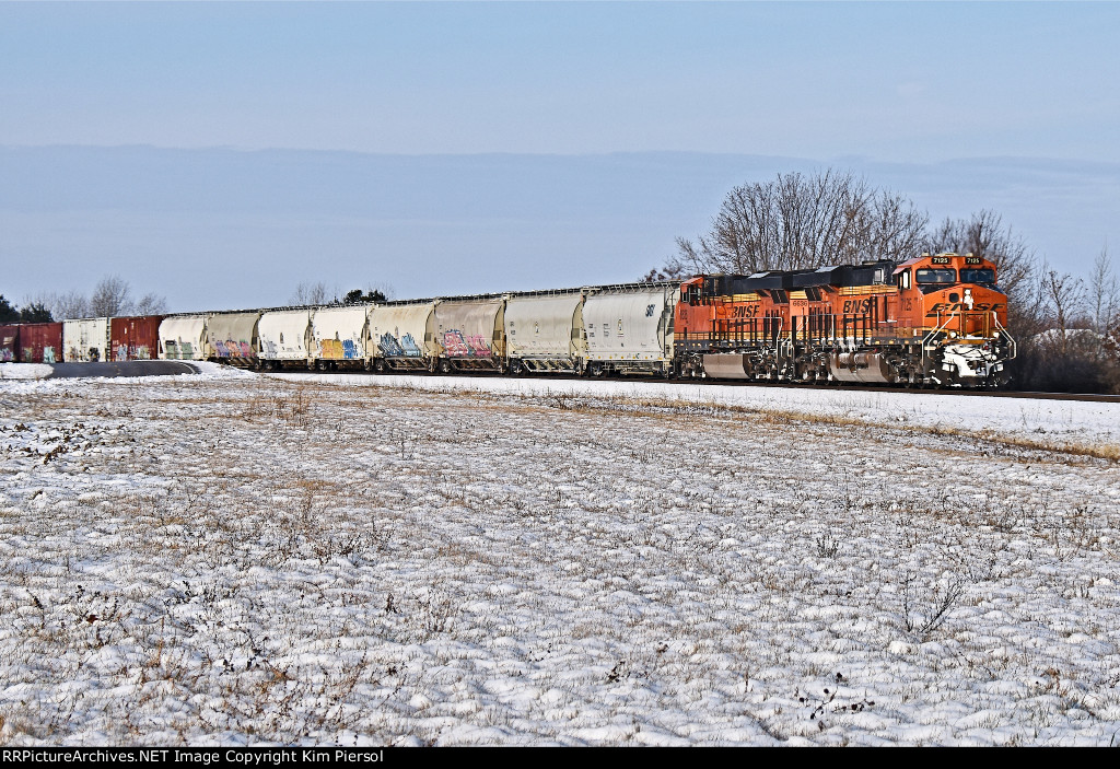 BNSF 7125